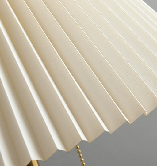 Wood Style Pleated Table Lamp