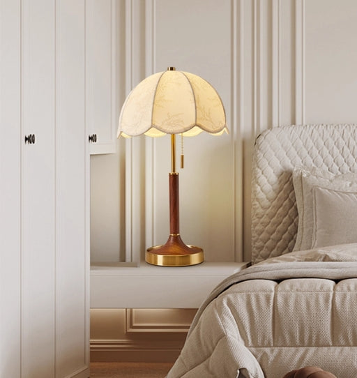 French Retro Chinese Ancient Style Table Lamp